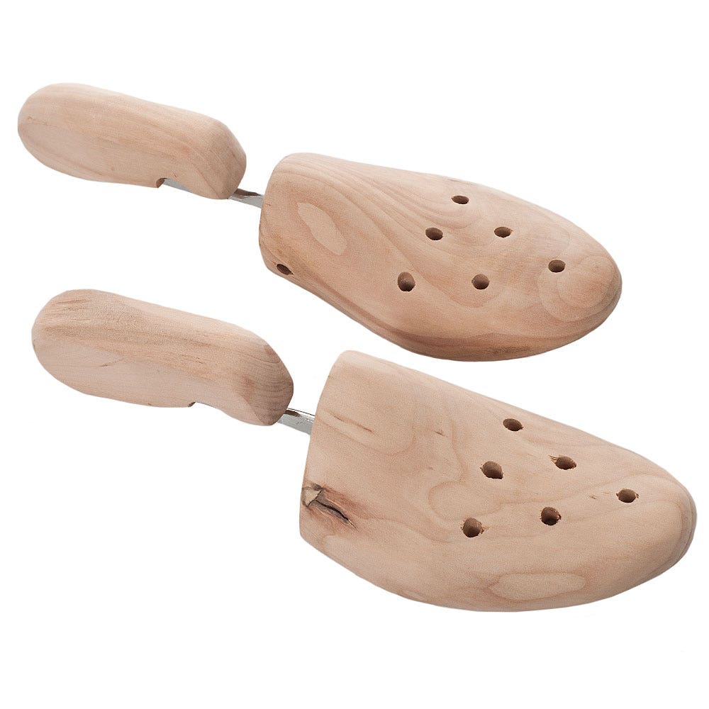 Shoe Trees to Remove Creases from Leather - Wooden Shoe Trees